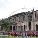 Teknokrat Beri Bingkisan Lebaran untuk Pekerja Masjid Al Hijrah Kota Baru